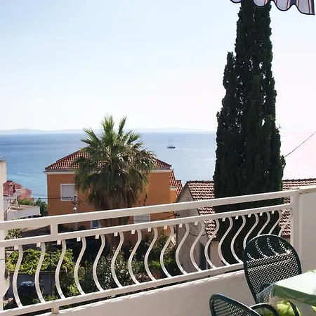 Mimoza 4 * Podstrana
